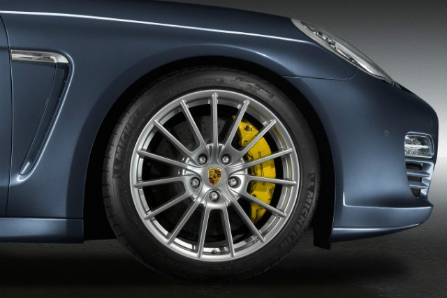 What makes alloy wheels so special?